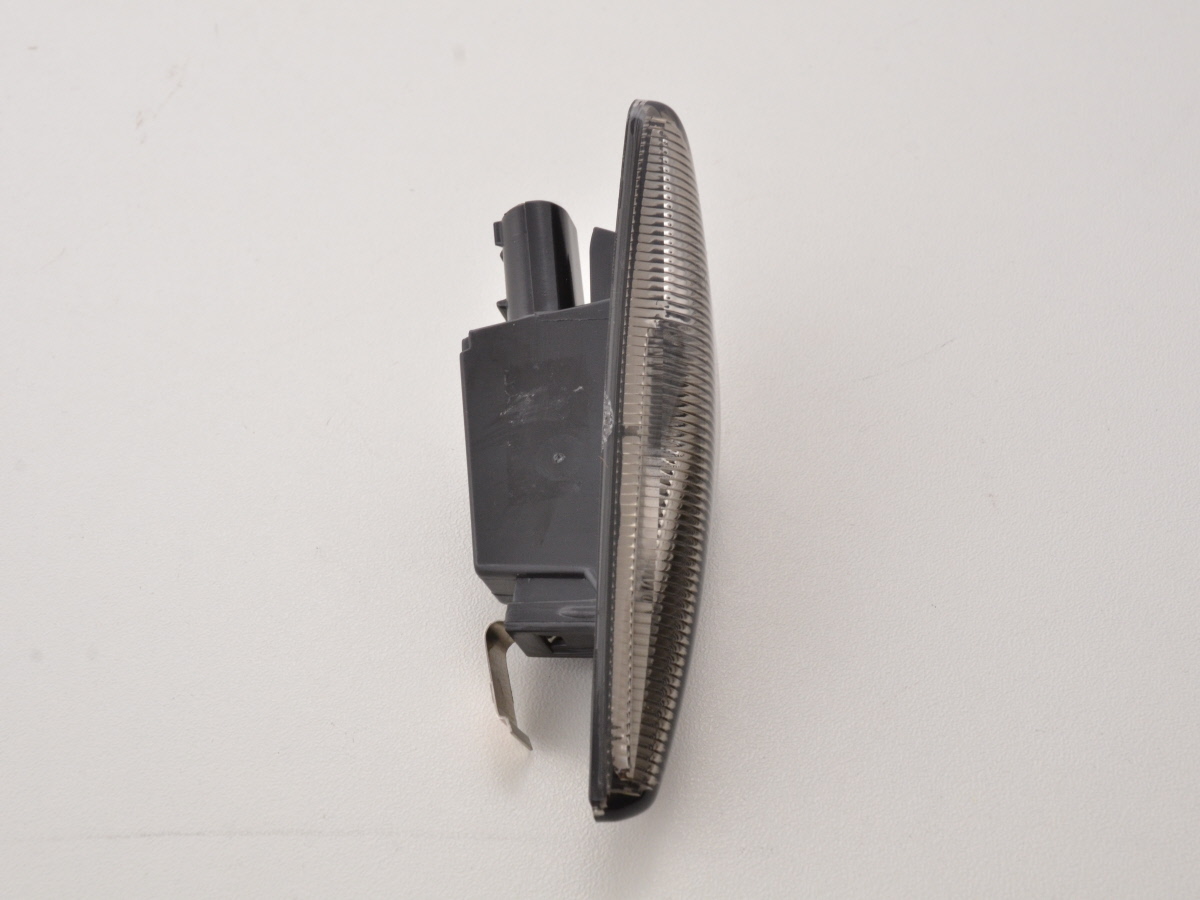 zubehoer_seitenblinker_led_rechts_bmw_x3_e70_fk_fkrsbxlbm14003r_05